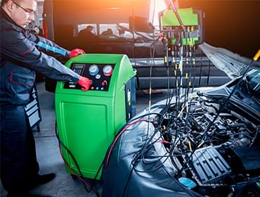 German AC Refrigerant & Gas Flushing